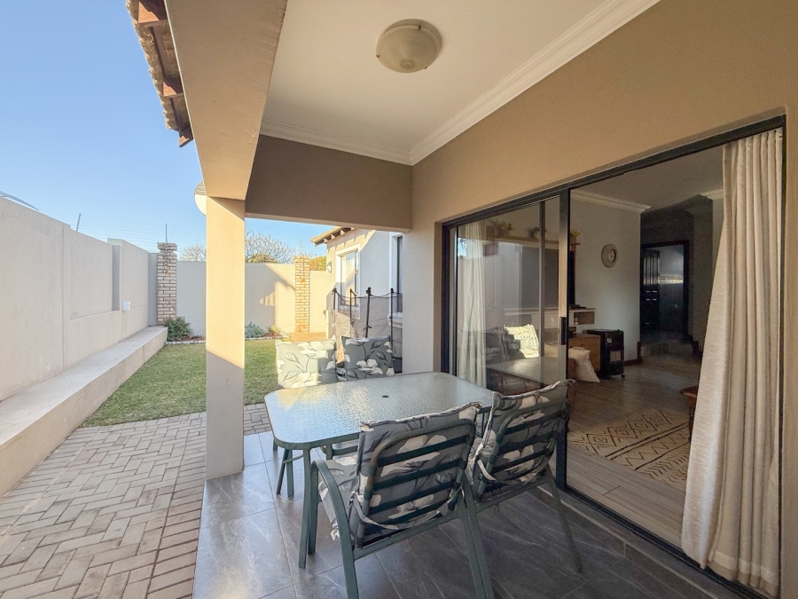 3 Bedroom Property for Sale in Melodie North West